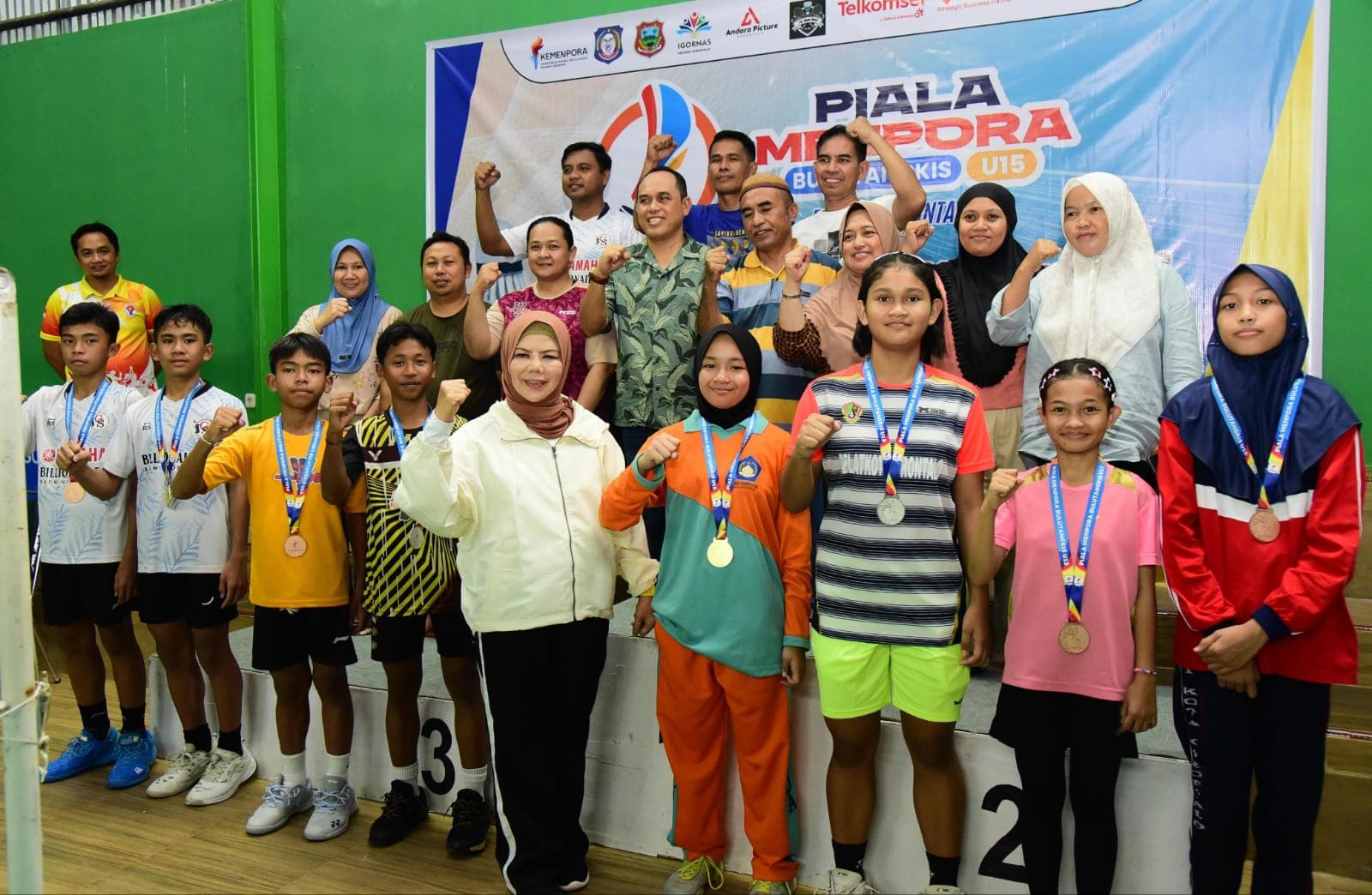 Wagub Idah Tutup Piala Menpora Bulu Tangkis Regional Gorontalo