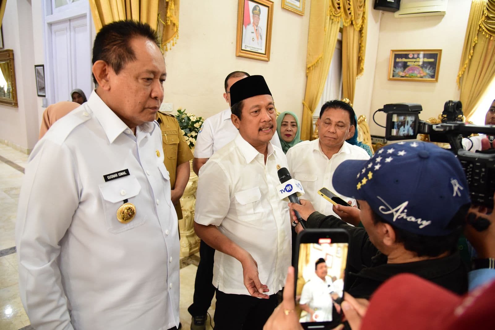 Gubernur Gorontalo dan Menteri Kelautan Perikanan Sepakat Kembangkan Budi Daya Rumput Laut