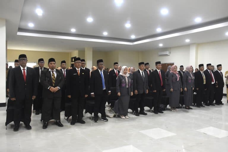 10 Pantai Tersembunyi di Gorontalo yang Wajib Dikunjungi